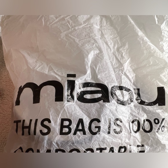 MAIOU ladies belt.  Leather black waist strap with silver metal chain and logo - Picture 3 of 5